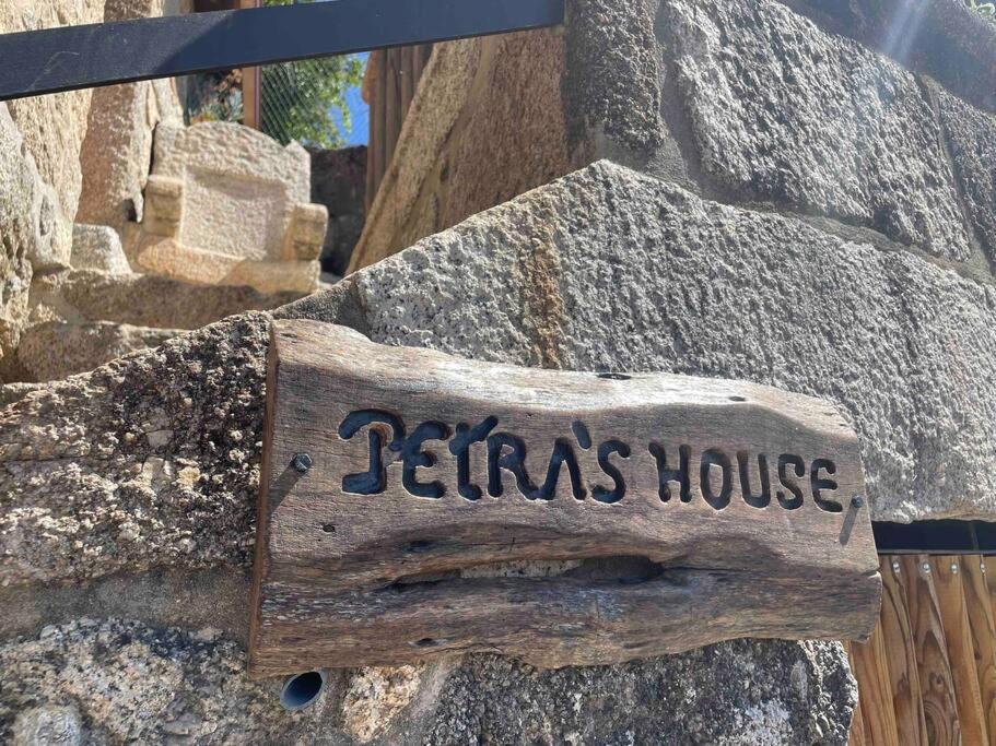Petra'S House Geres Villa Ngoại thất bức ảnh